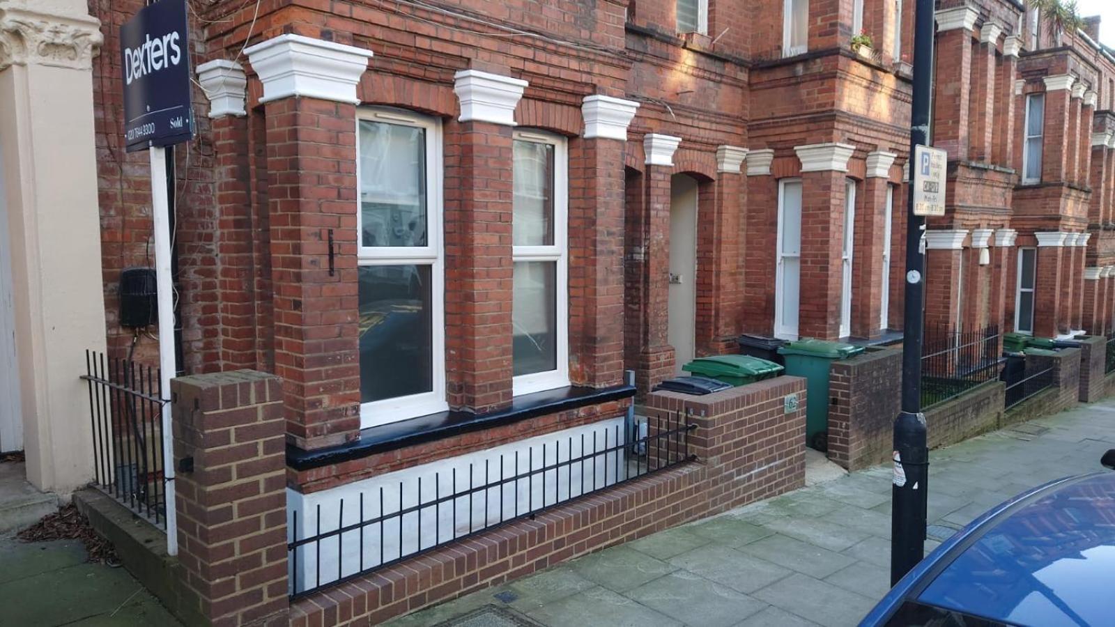 Stylish 2-Bed Flat In The Heart Of West Hampstead Lägenhet London Exteriör bild